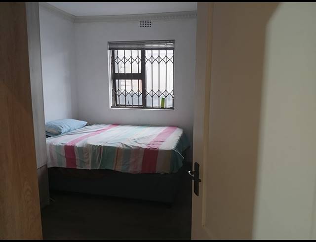 3 BEDROOM FREEHOLD FOR SALE IN ILITHA PARK